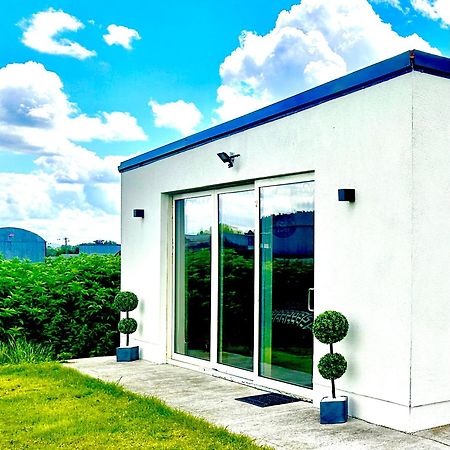 Kildare Luxury Suites Экстерьер фото